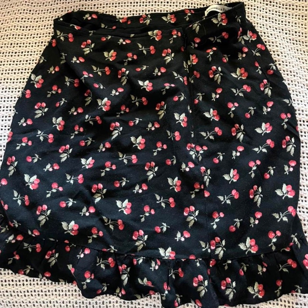 Abercrombie cherry skirt worn once